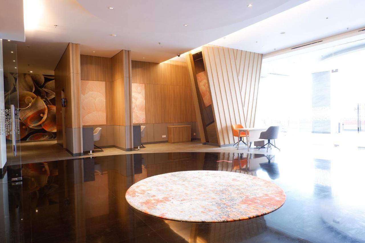 Harris Hotel And Conventions Kelapa Gading Джакарта Екстериор снимка