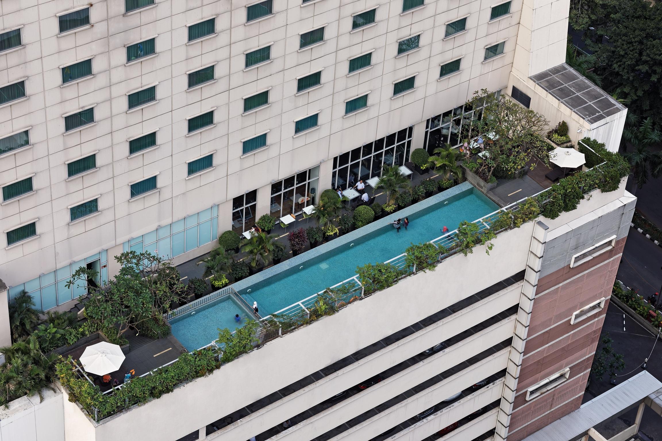 Harris Hotel And Conventions Kelapa Gading Джакарта Екстериор снимка