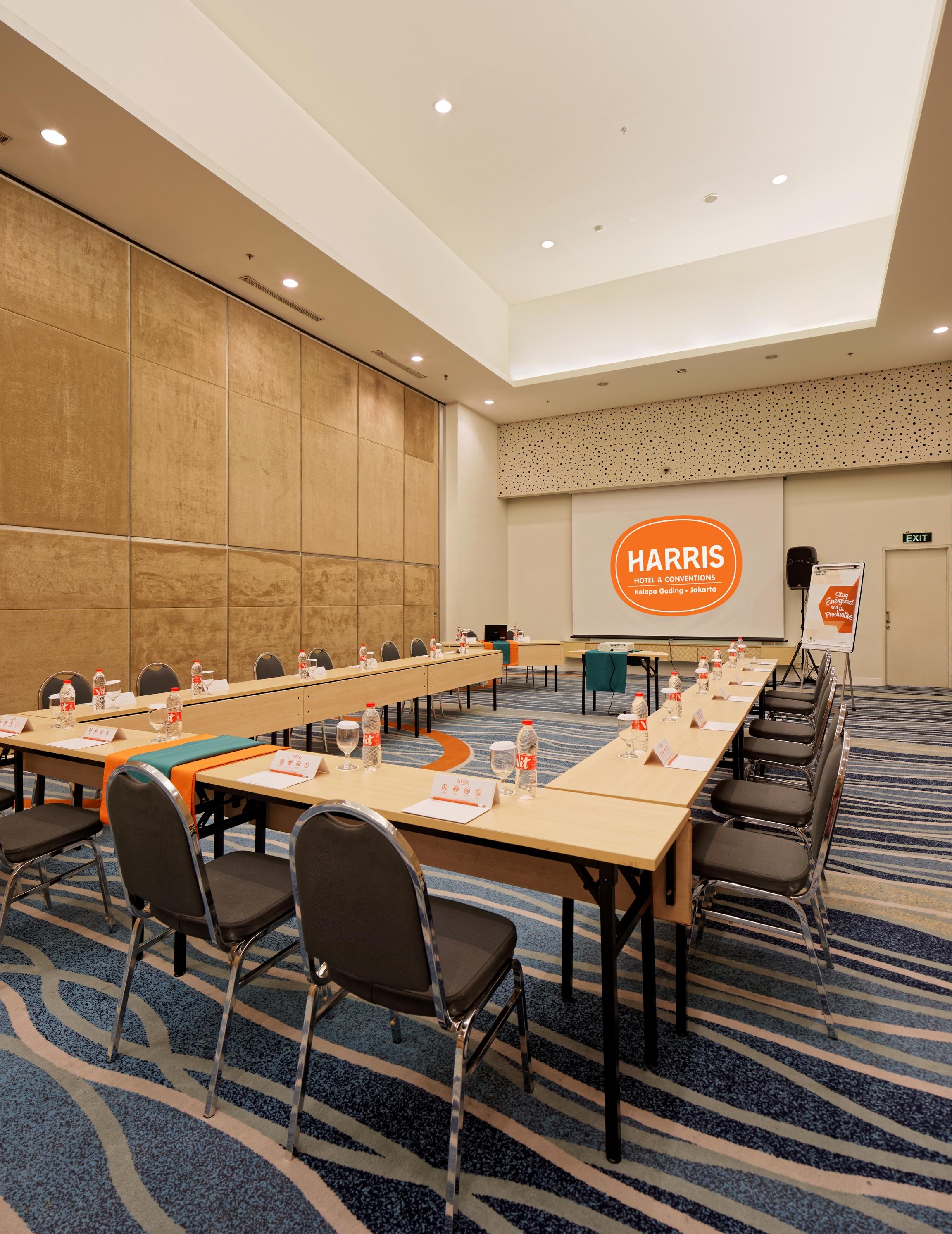 Harris Hotel And Conventions Kelapa Gading Джакарта Екстериор снимка