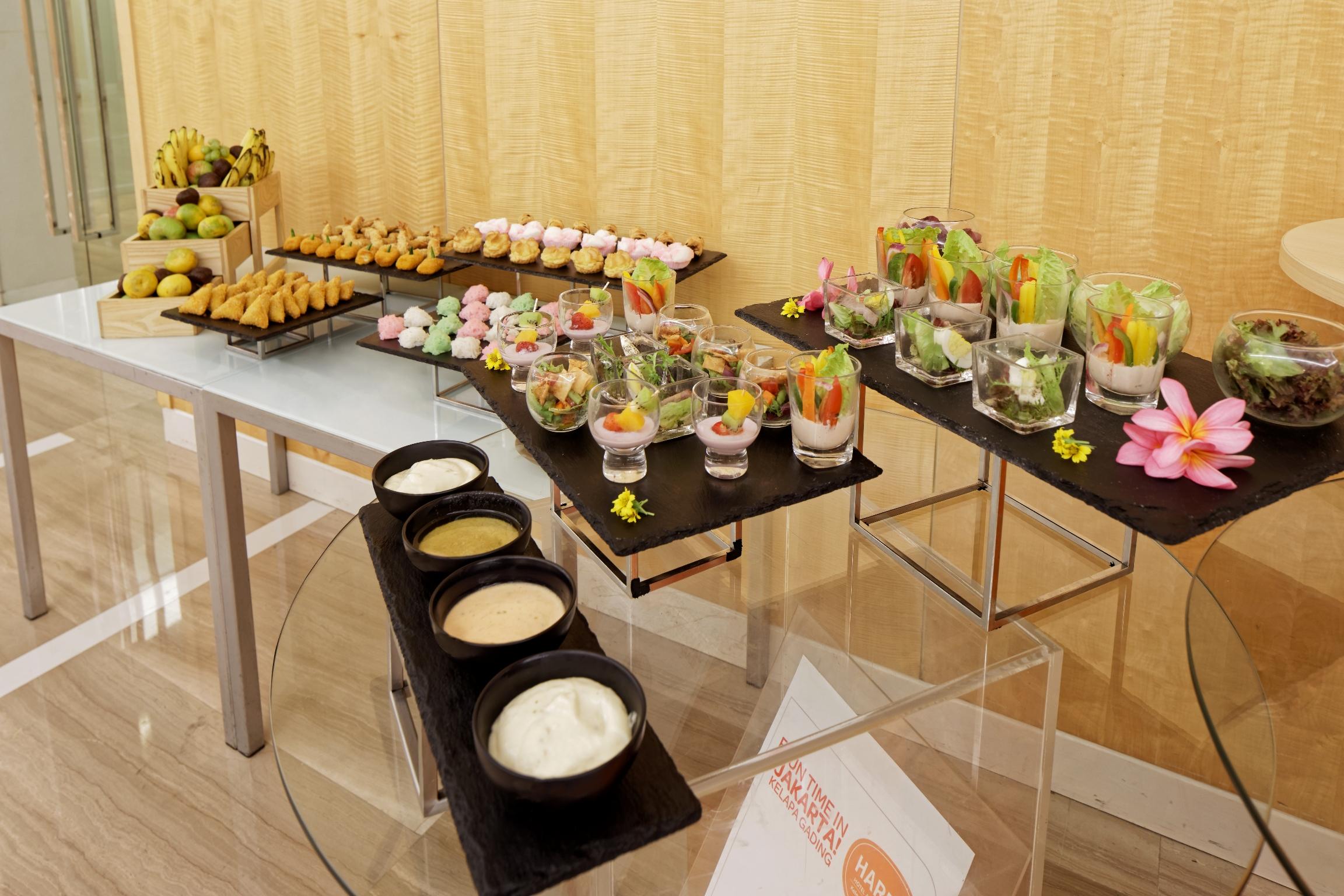 Harris Hotel And Conventions Kelapa Gading Джакарта Екстериор снимка
