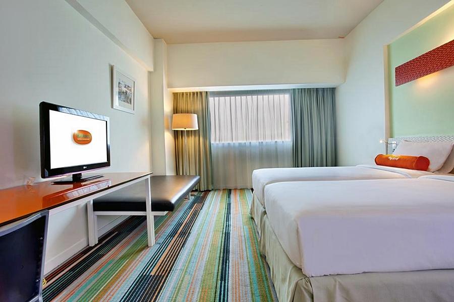 Harris Hotel And Conventions Kelapa Gading Джакарта Екстериор снимка