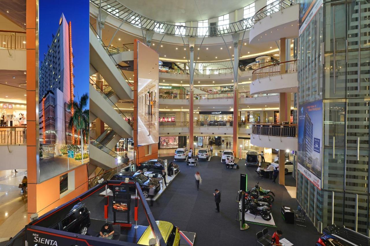 Harris Hotel And Conventions Kelapa Gading Джакарта Екстериор снимка